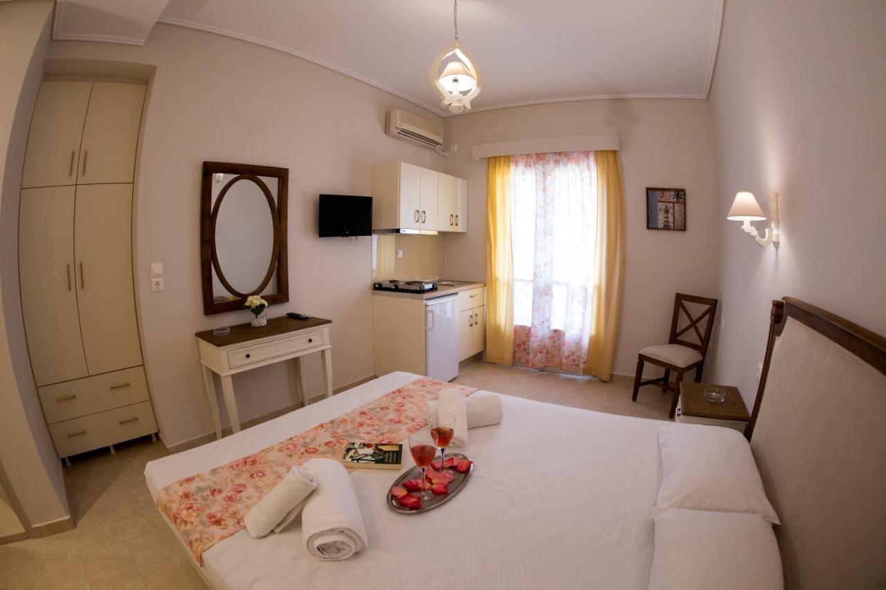 Aparthotel Bellarias House à Nydri  Extérieur photo