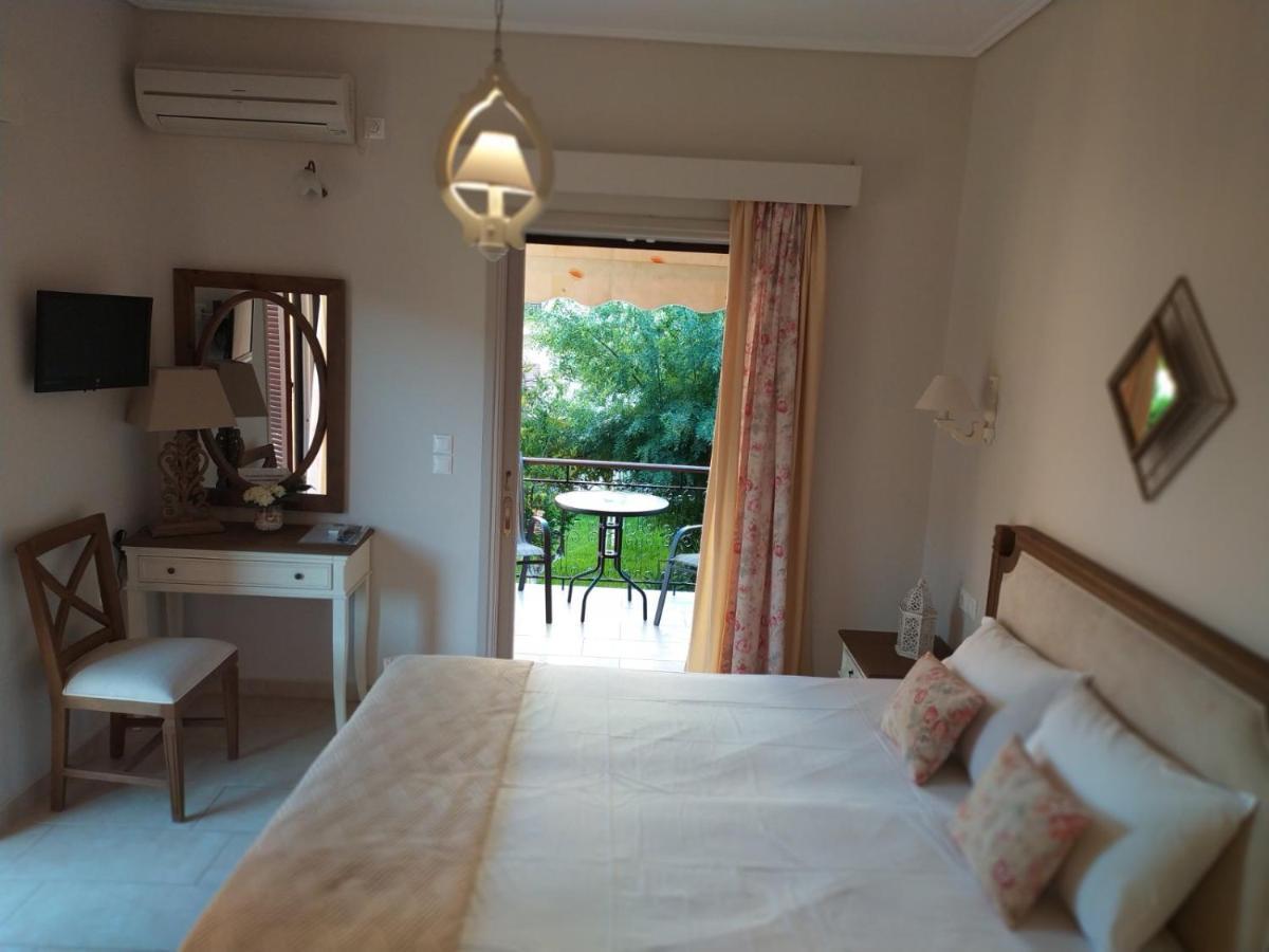 Aparthotel Bellarias House à Nydri  Extérieur photo