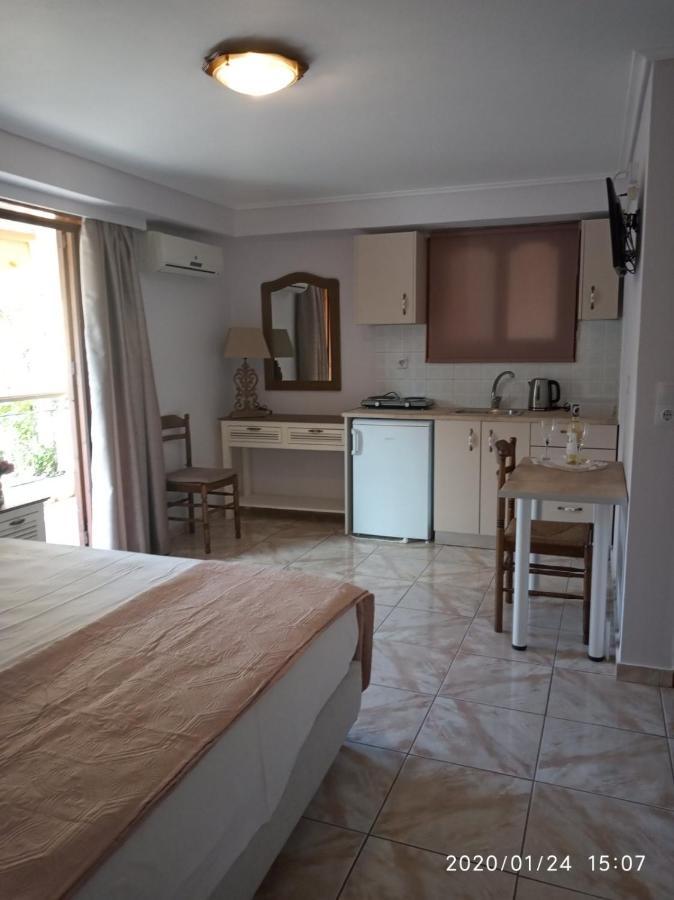 Aparthotel Bellarias House à Nydri  Extérieur photo