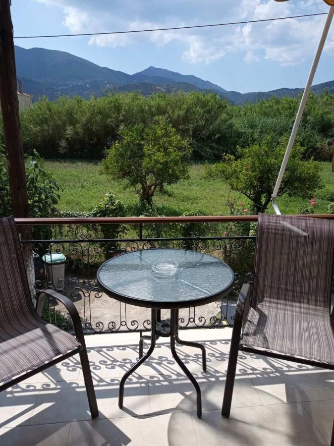 Aparthotel Bellarias House à Nydri  Extérieur photo